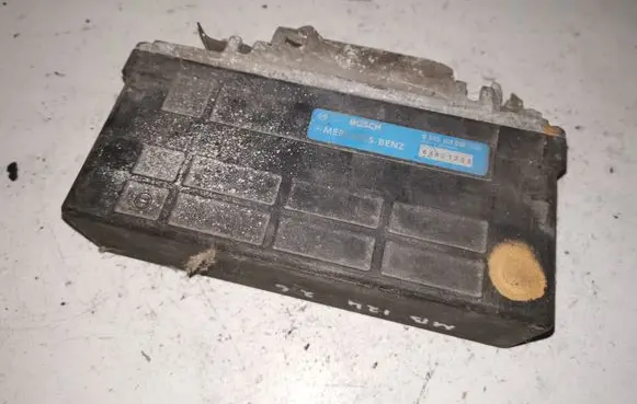 Mercedes-Benz E W124 ABS control unit/module 0265101018