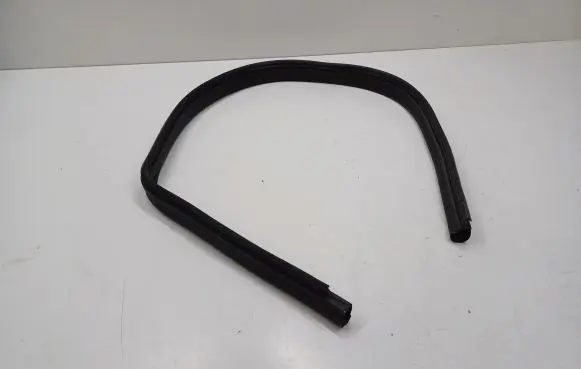 Mercedes-Benz C AMG W205 Engine compartment rubber A2058870000