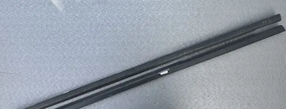 Nissan Patrol Y61 Rear door trim (molding) 82820VB000 82821VB000