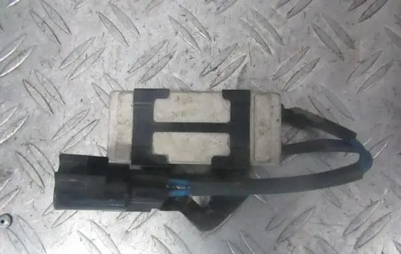 Toyota Avensis T250 Coolant fan relay 2468103560 246810-3560