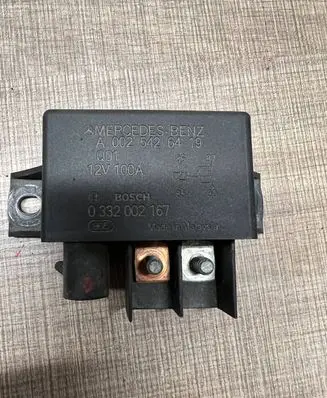 Mercedes-Benz E W211 Charging relay A0025426419 0332002167 12V100A