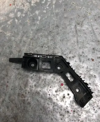Volkswagen Golf VII Rear bumper mounting bracket 5G6807394BILI 5G6807394