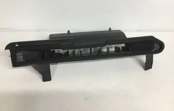 Audi A4 S4 B6 8E 8H Cabin air duct channel 8H1858431