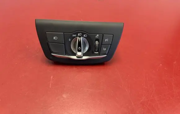 BMW X3 G01 Light switch 6995031