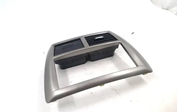 Subaru Impreza III Radio/GPS head unit trim 66110FG020