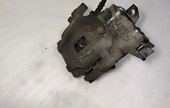 Volvo XC90 Rear brake caliper 31687558 A426M