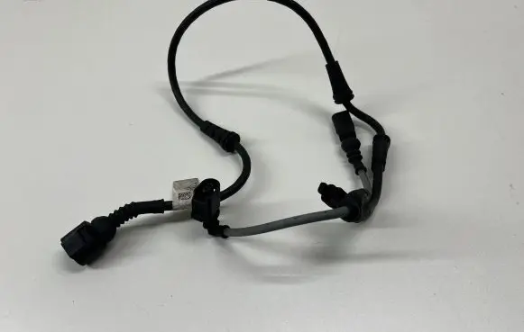 Porsche Cayenne (9Y0 9Y3) Front ABS sensor wiring 971971279