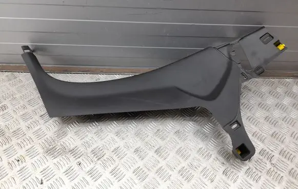Chevrolet Corvette (B) pillar trim (bottom) 22777847