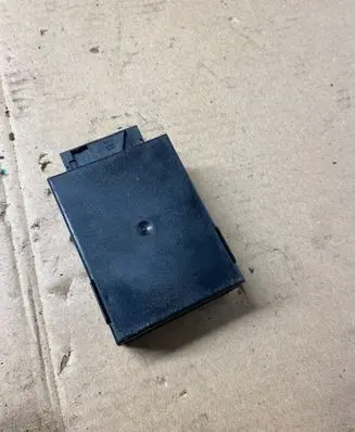 BMW 5 E39 Other control units/modules 37141092396 110187 05103000