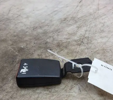 Seat Alhambra (Mk1) Rear seatbelt buckle 7M3857821A