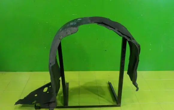 Toyota Avensis T270 Front arch 5380505011 XP260