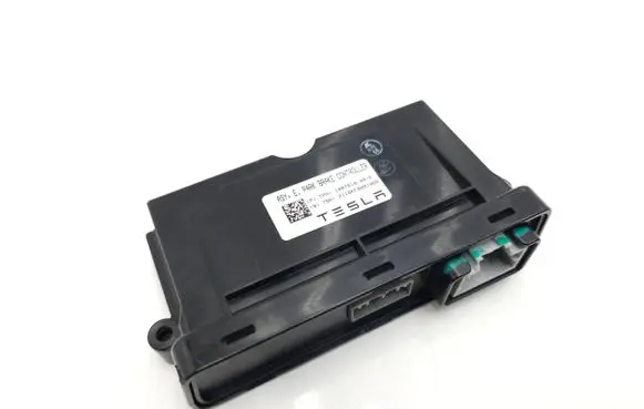Tesla Model S Hand brake control module 100761800E 2116KF0001066