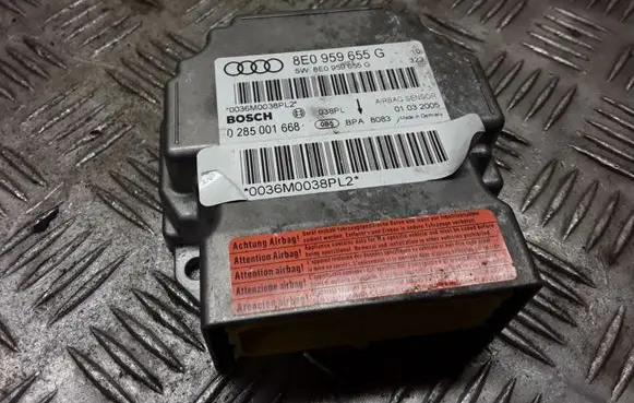 Audi A4 S4 B7 8E 8H Airbag control unit/module 8E0959655G 0285001668