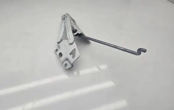 Mercedes-Benz Sprinter W907 W910 Engine bonnet/hood hinges A9108803100 ZGS005Q007 211240357