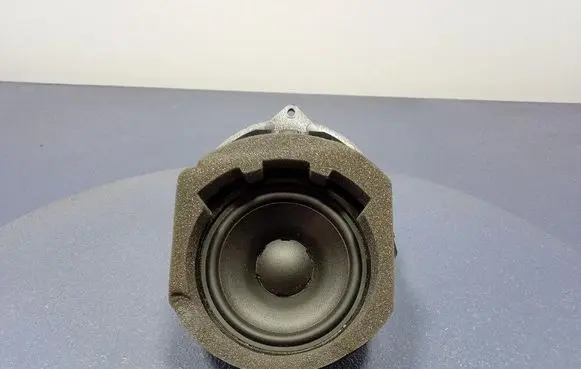 Volkswagen Phaeton Subwoofer speaker 3D0035453D