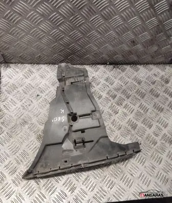 Volvo V70 Front bumper mounting bracket 08693181