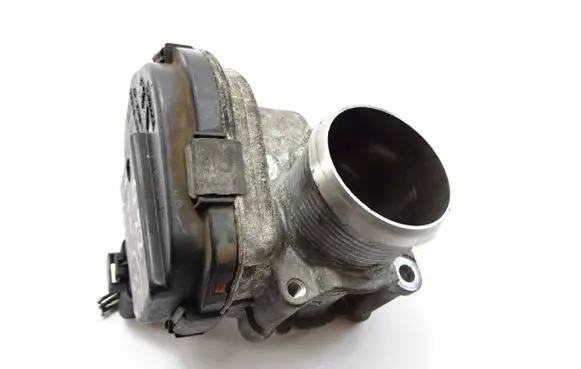 Ford Focus Throttle body valve 