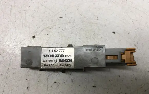 Volvo S60 Airbag deployment crash/impact sensor 9452777