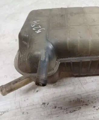 Renault Scenic II - Grand scenic II Coolant expansion tank/reservoir 8200262036