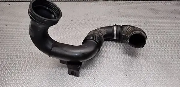 Audi A8 S8 D3 4E Air intake duct part 057129609C
