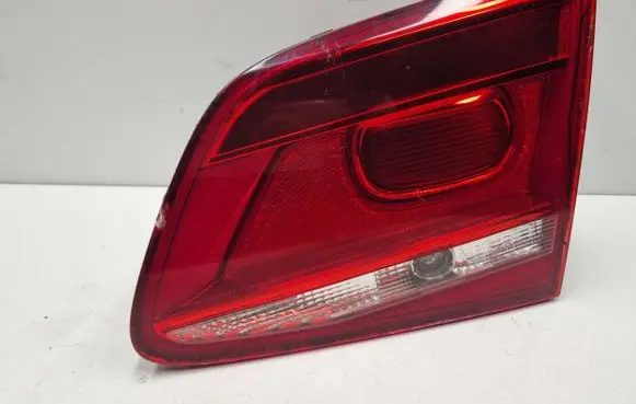Volkswagen PASSAT B7 Tailgate rear/tail lights 3AE945094J