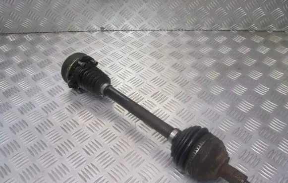 Volkswagen Fox Front driveshaft