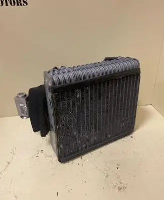 Volkswagen Transporter - Caravelle T5 Air conditioning (A/C) radiator (interior) 7H1820101C