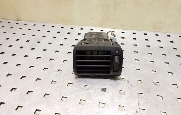 Volkswagen PASSAT B5.5 Dash center air vent grill 3B0819703D