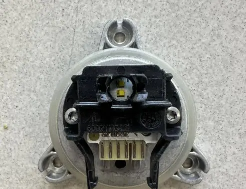 BMW X3 G01 LED ballast control module MD514362 6002TM0421