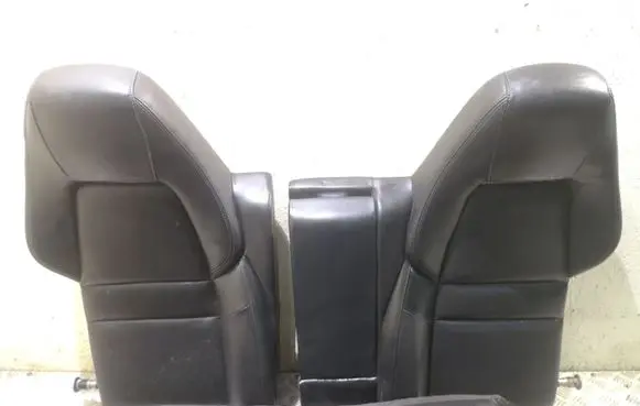 Seat set