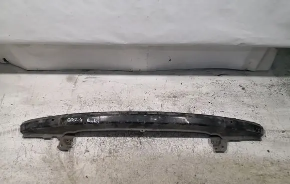 Volkswagen Golf IV Front bumper cross member