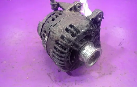 Skoda Octavia Mk2 (1Z) Generator/alternator