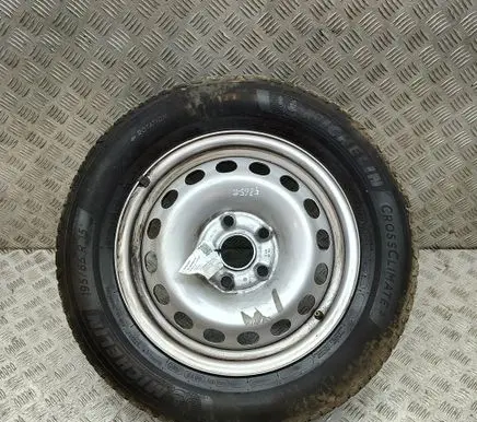 Volkswagen Caddy R15 alloy rim 2K5601027D