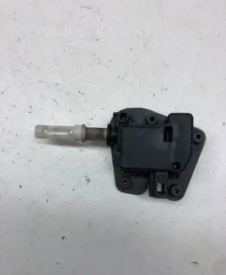 Audi A3 S3 8P Tailgate boot lock/latch motor 8E9827833