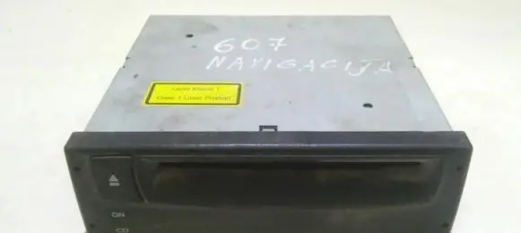 Peugeot 607 CD/DVD changer 9631261780 5wk76018