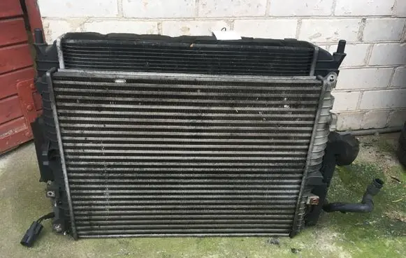 Jaguar XF Radiator set 8X2019E839CC 0030074500