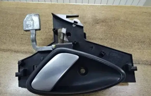 Front door interior handle