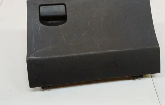 Toyota Yaris Glove box 5555052140