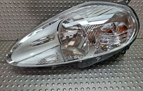 Fiat Grande Punto Headlight/headlamp S26338618 51840995