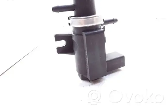 Audi A3 S3 8L Turbo solenoid valve 1J0906627