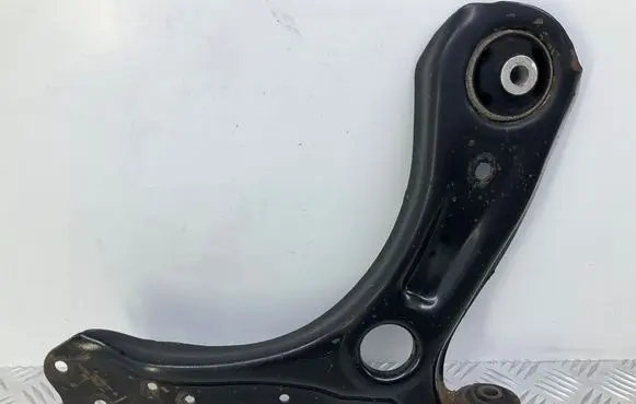 Skoda Rapid (NH) Front lower control arm/wishbone 6R0407152F