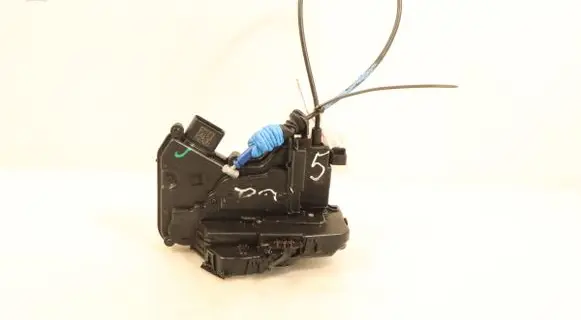 KIA Ceed Front door lock 81320-J7000