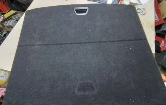 Trunk/boot floor carpet liner