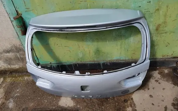 Seat Leon (1P) Tailgate/trunk/boot lid 112710