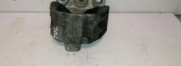 Seat Toledo II (1M) Engine mount bracket IJ0199262