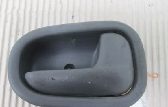 KIA Sportage Front door interior handle
