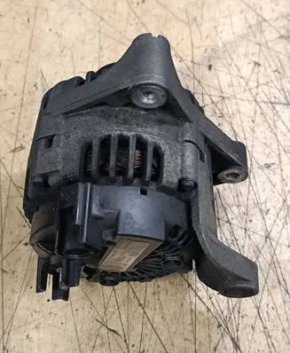 BMW X5 E53 Generator/alternator 7797660AI01 7797660