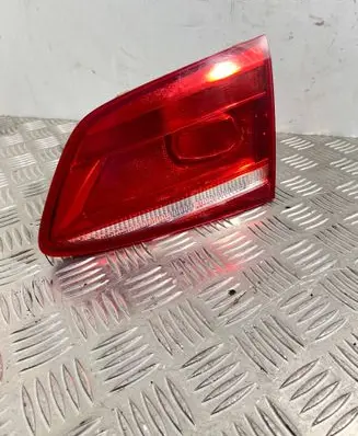 Volkswagen PASSAT B7 Tailgate rear/tail lights 3AF945094M