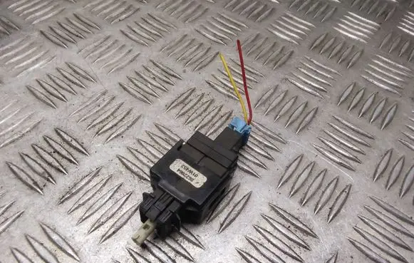 Volvo S60 Brake pedal sensor switch 8622064