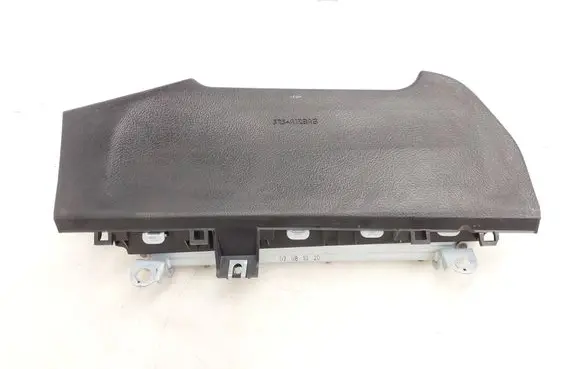 Toyota Hilux VIII Knee airbag 102722820TAD TKKAB0008 0589P1000798